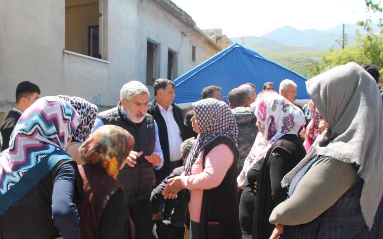 Yayman ”Afiş, poster, flama asmayacağız”